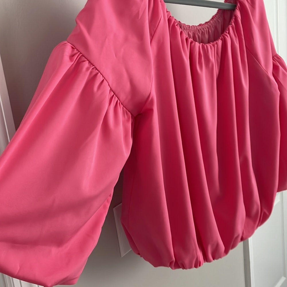 Pink top - Picture 2 of 2